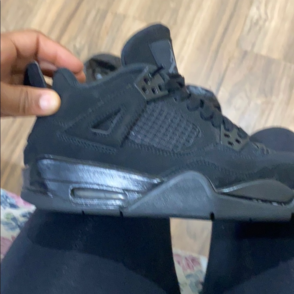 Jordan 4 retro
